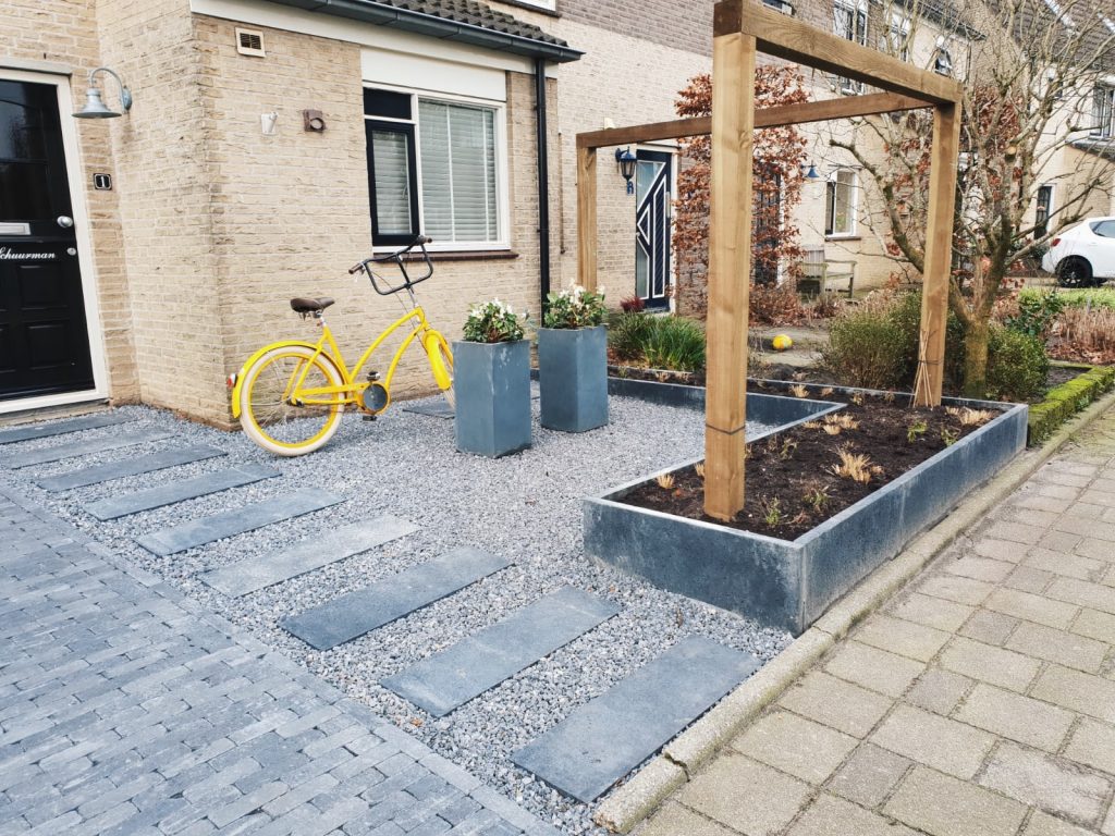 Vòòr en na - Tuinrenovatie Barneveld